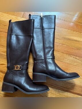 TOMMY HILFIGER BOOTS